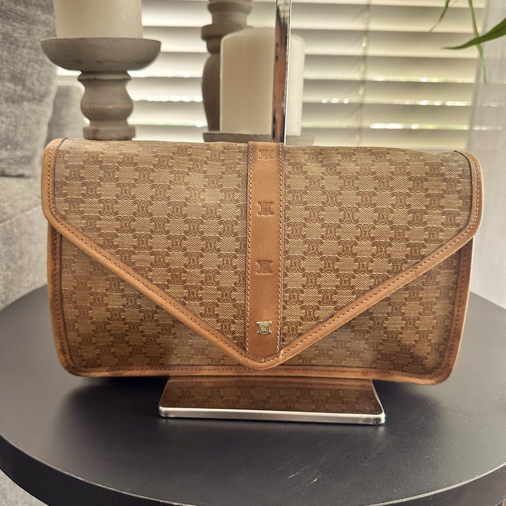 Authentic Vintage Celine Macadam Blason Triomphe Leather Clutch *RARE FIND*